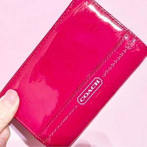 Coach wallet for ladies